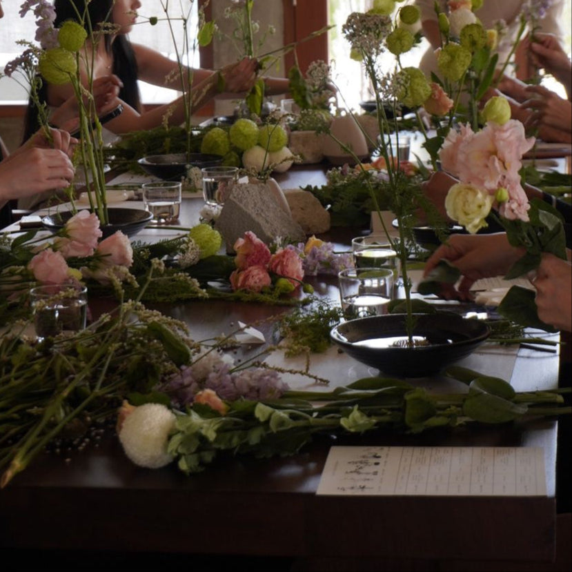 Ikebana with Tea